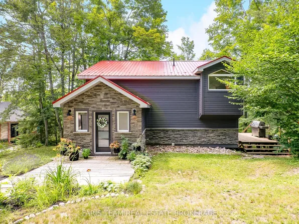 49 Huronwoods Dr, Oro Medonte, ON L0K 1E0