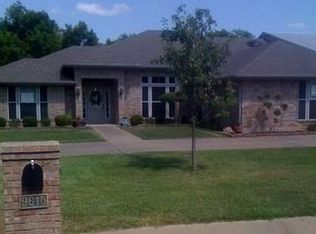 9615 Air Park Dr, Granbury, TX 76049
