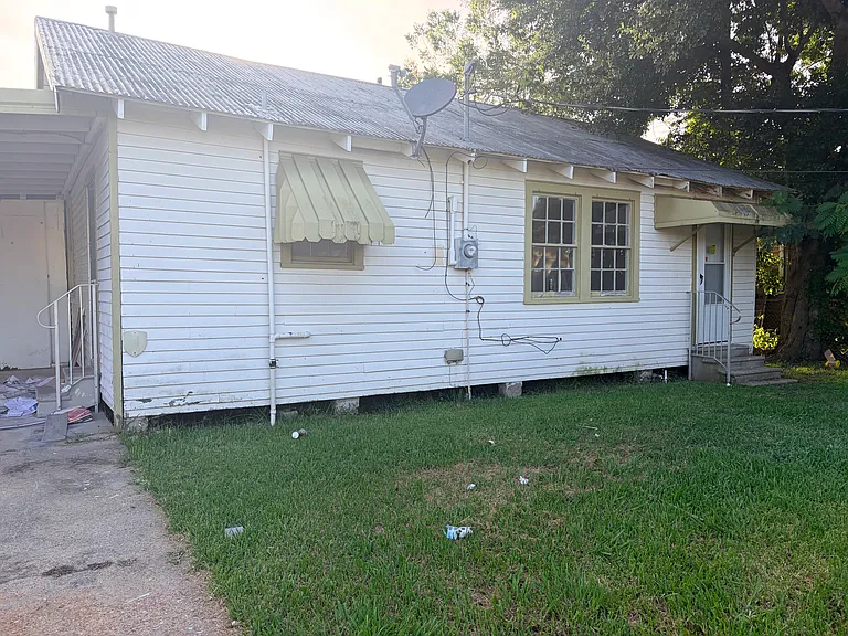 815 Williams Ave #B — Photo 4