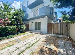 235 SW 17th Rd #101, Miami, FL 33129