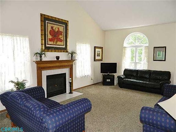 4th image of 4846 Elmont Pl