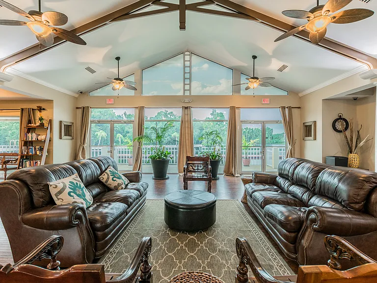 11027 Tahiti Isle Ln — Photo 9