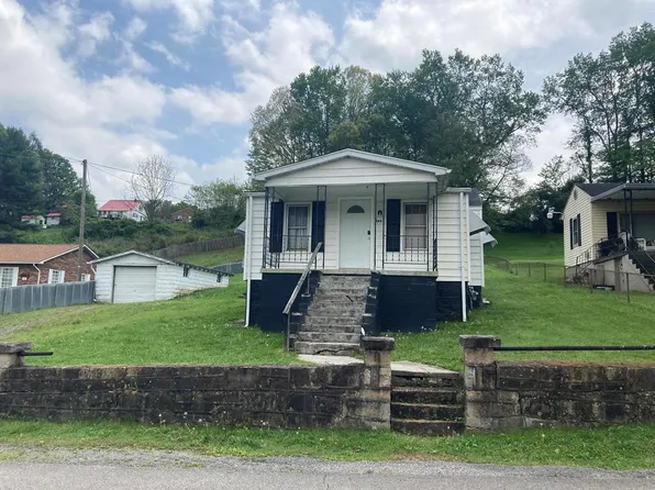 166 Wilcox Valley Ave, Crab Orchard, WV 25827