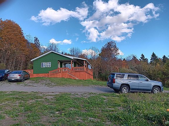 5th image of 627 Smyrna Center Rd
