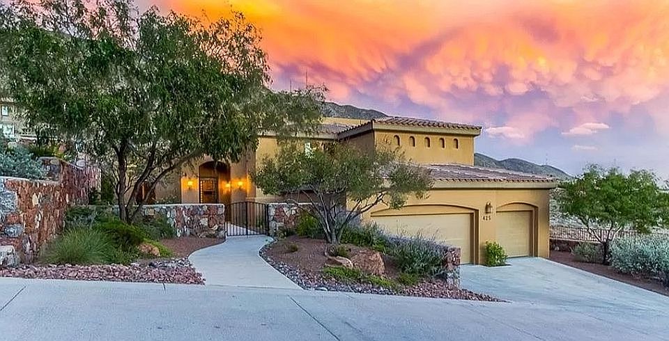 1st image of 425 Splendid Sun Ln