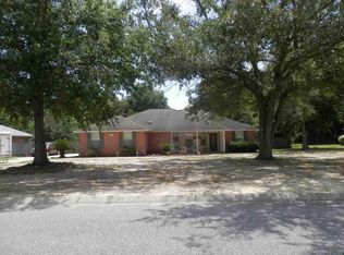 5412 Woodsman Dr, Pace, FL 32571