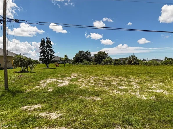 1800 NW 2nd Ter, Cape Coral, FL 33993