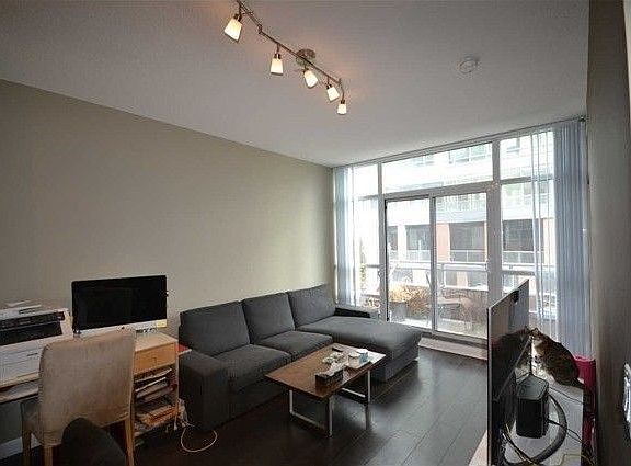 2nd image of 15 Bruyeres Mews #601