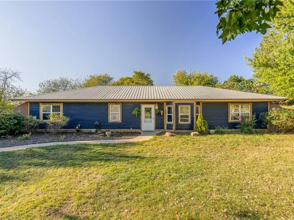 2280 Highway Dd, Ludlow, MO 64656