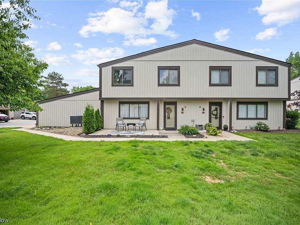 1st image of 11634 Club House Dr #26