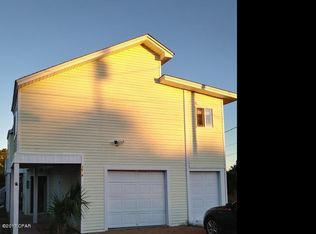 3914 Raven St, Panama City Beach, FL 32408