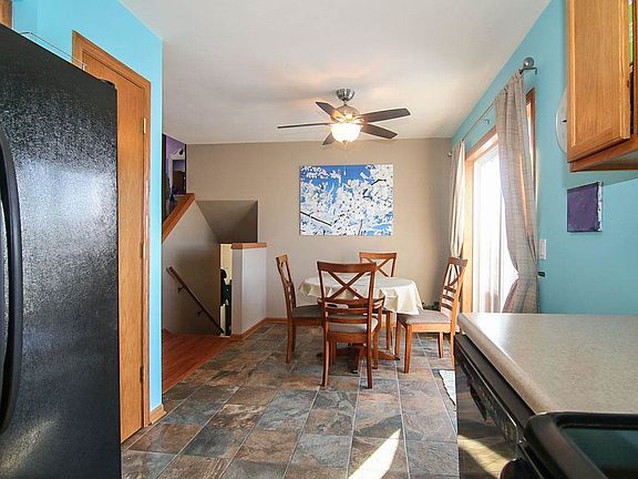 4th image of 503 Lorraine St