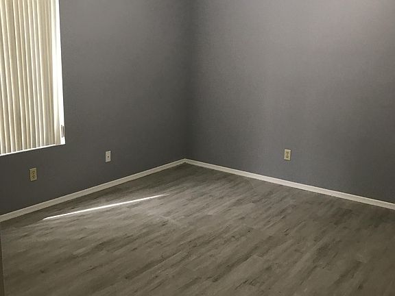 5th image of 500 N Roosevelt Ave Unit 141