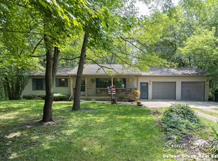 758 E State St, Belding, MI 48809