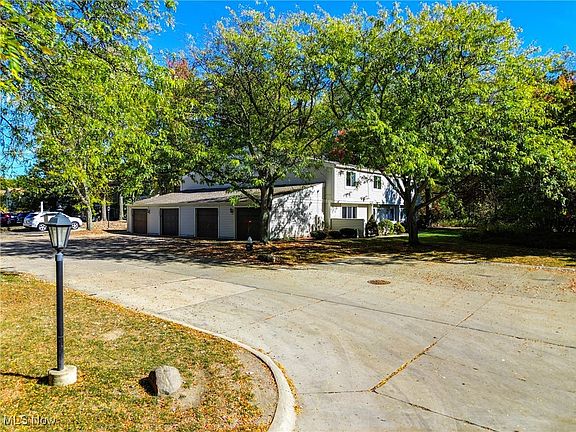 4th image of 3247 Bay Landing Dr #31