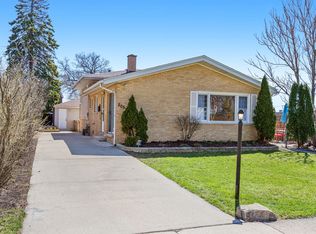 205 Melrose Ave, Elmhurst, IL 60126