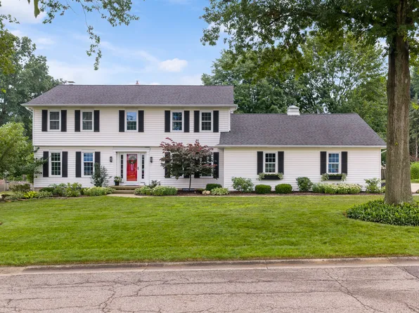 2230 Radford St NW, North Canton, OH 44720