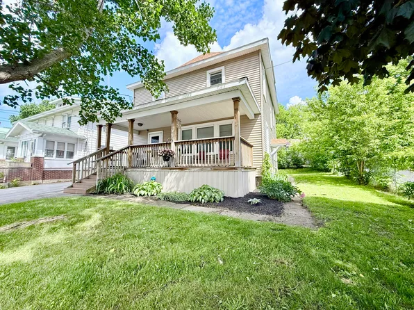 1176 Cook St, Dannemora, NY 12929