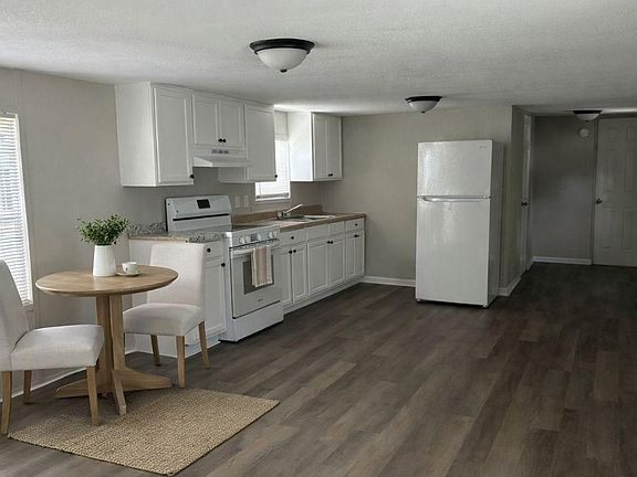 2nd image of 10166 103rd St #3