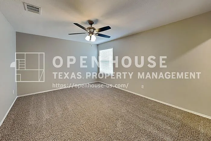1304 Eagle Wing Ln — Photo 18