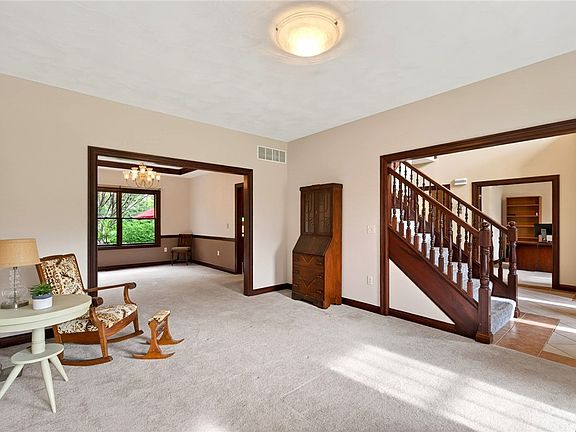 4th image of 3605 E Salinas Cir