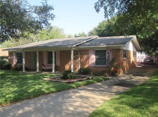 1815 W Tucker Blvd, Arlington, TX 76013