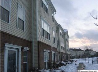 7 Kosmoski Ter, Parlin, NJ 08859