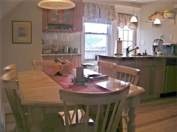 55 King St #3, Dorchester, MA 02122