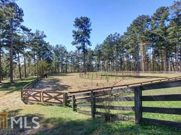 3724 Roy Parks Rd, Talmo, GA 30575