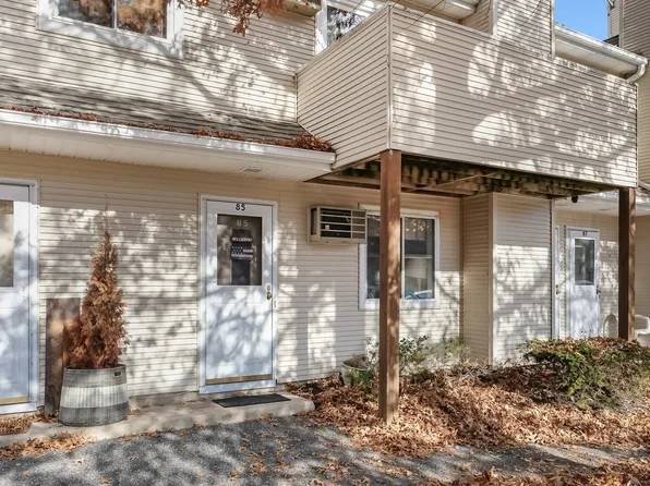 136 Pembroke Road #10-85, Danbury, CT 06811