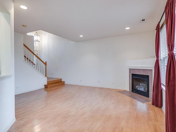 4th image of 1106 Bromley Ct Unit 1106
