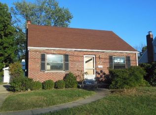 1572 Sanborn Dr, Cincinnati, OH 45215