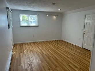 2 Lincoln Ave #2 — Photo 4