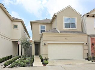 9513 Cedarpost Square St, Houston, TX 77055