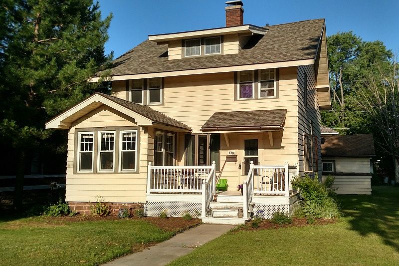 1st image of 1108 Prospect Ave