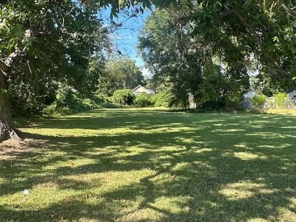 112 N Lee Street, Whiteville, NC 28472