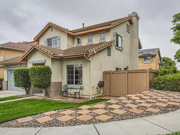 1214 Barton Peak Dr, Chula Vista, CA 91913