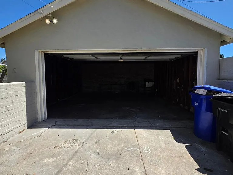 2641 N Arrowhead Ave — Photo 6