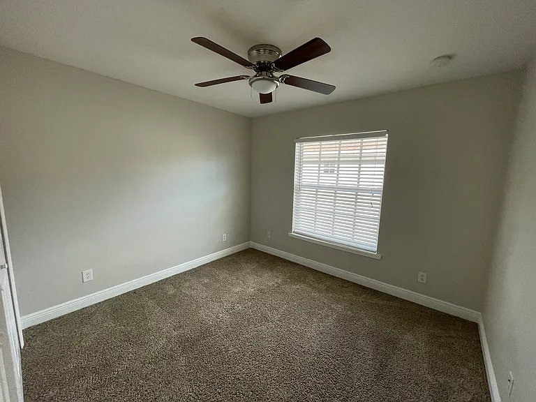 4661 Georgia Pines Dr — Photo 10