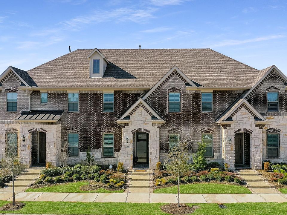 Front facing picture, your new home is the end unit on the far right!
