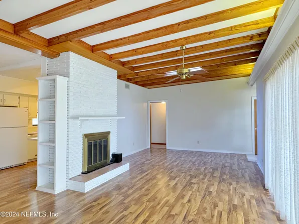 2002 CHERRY Lane, Palatka, FL 32177