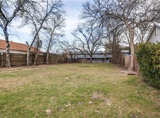 2611 Hondo Ave, Dallas, TX 75219