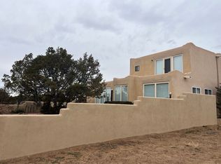 1 Mimosa Ct, Santa Fe, NM 87508