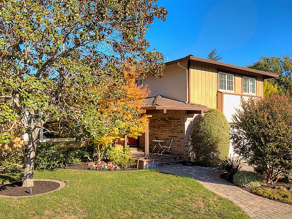 4th image of 5071 Blackbird Way