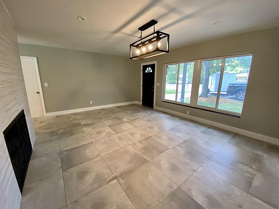 5th image of 1531 Meadow Dale Dr