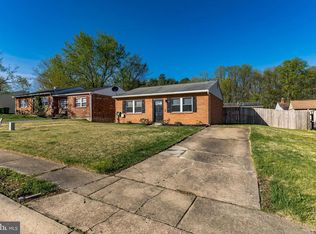 8 Strauss Way, Newark, DE 19702