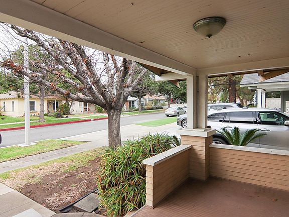 3rd image of 252 S Vista Bonita Ave