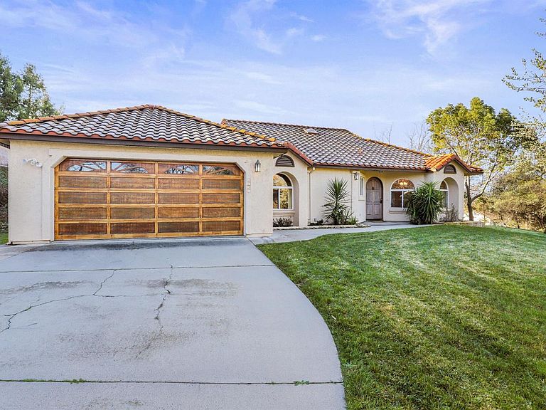 2630 Silverado Dr Valley Springs, CA, 95252 Apartments for Rent Zillow