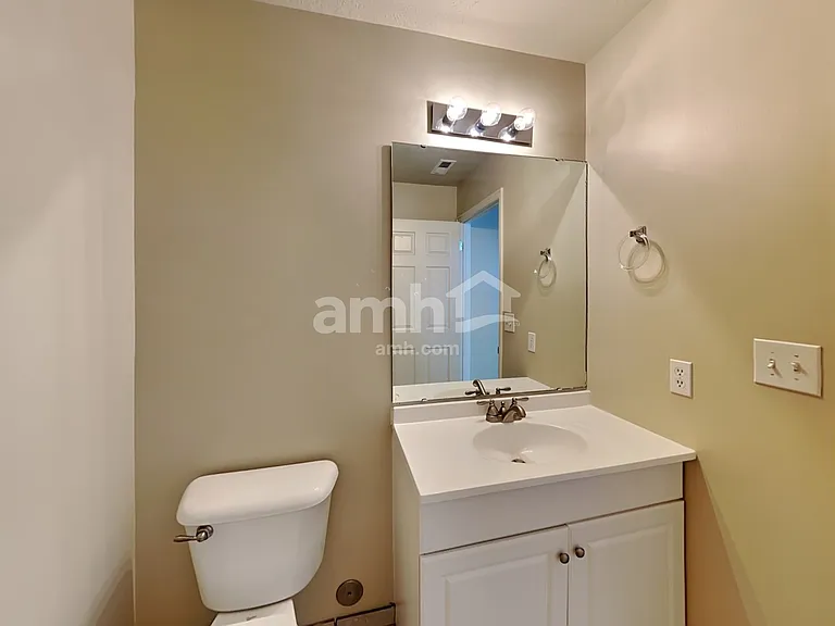 2169 W 1520 N — Photo 10