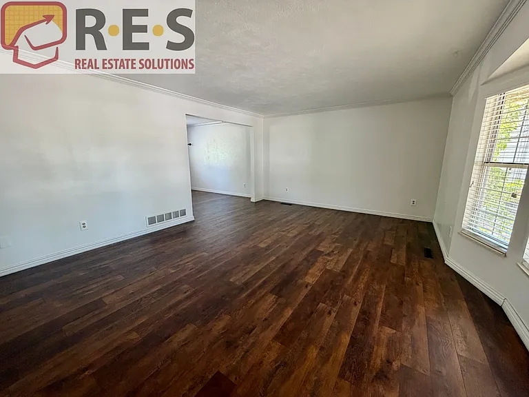 5460 S Rifle St — Photo 4